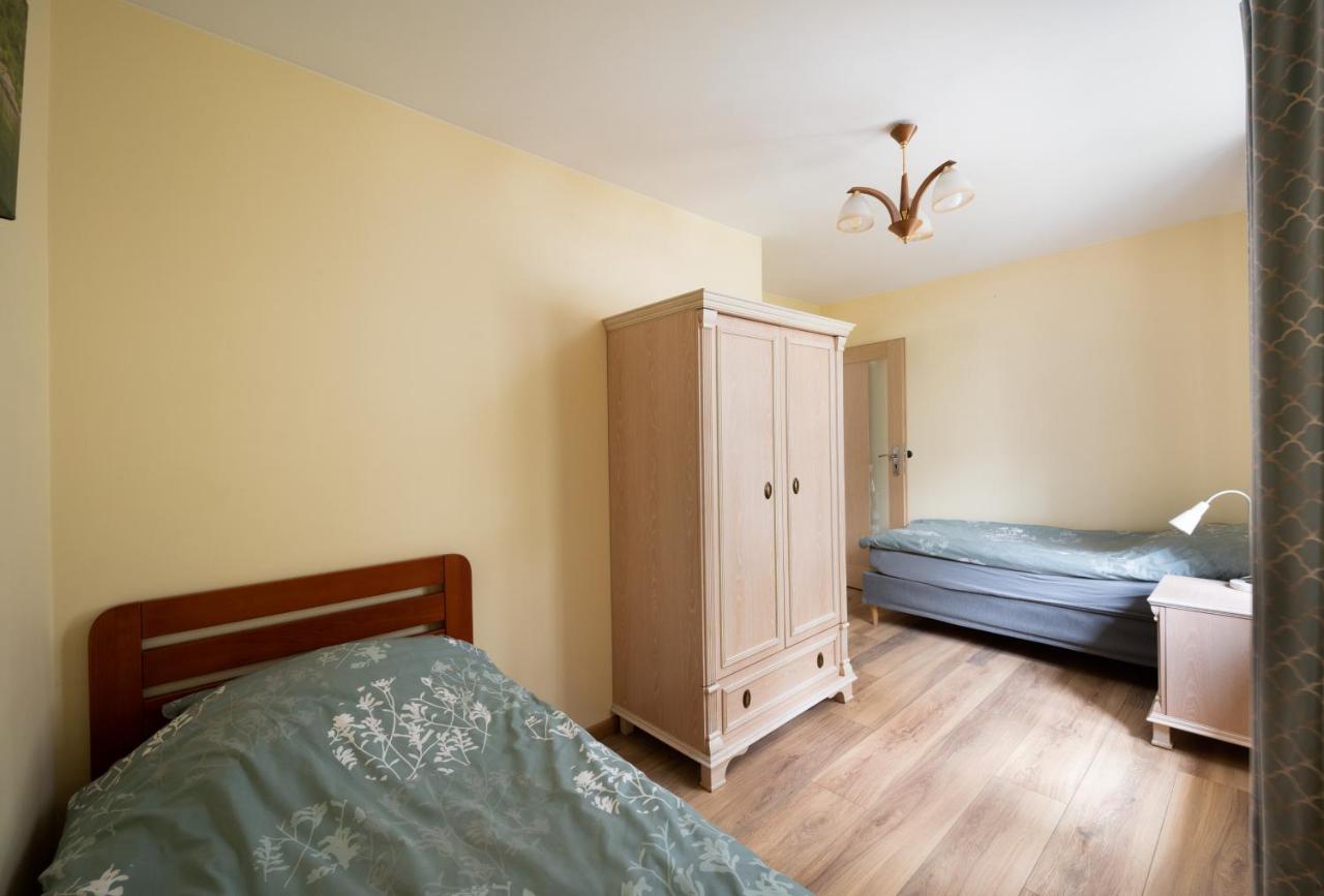 Apartament Albatros 75M Z Ogrodkiem Apartment Varşovia Exterior foto