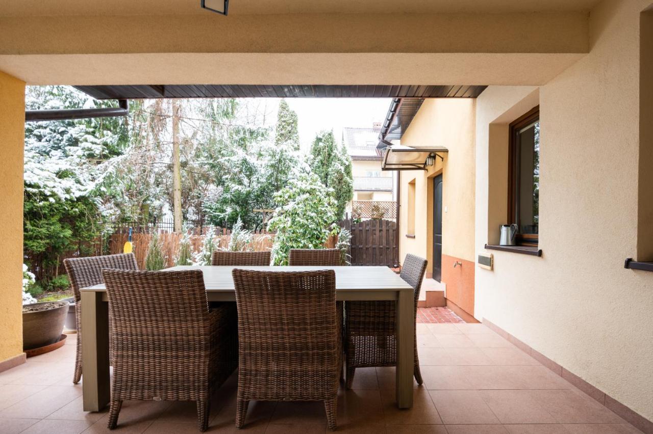 Apartament Albatros 75M Z Ogrodkiem Apartment Varşovia Exterior foto